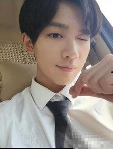 爆料娱乐圈李宏毅,揭秘明星背后的故事